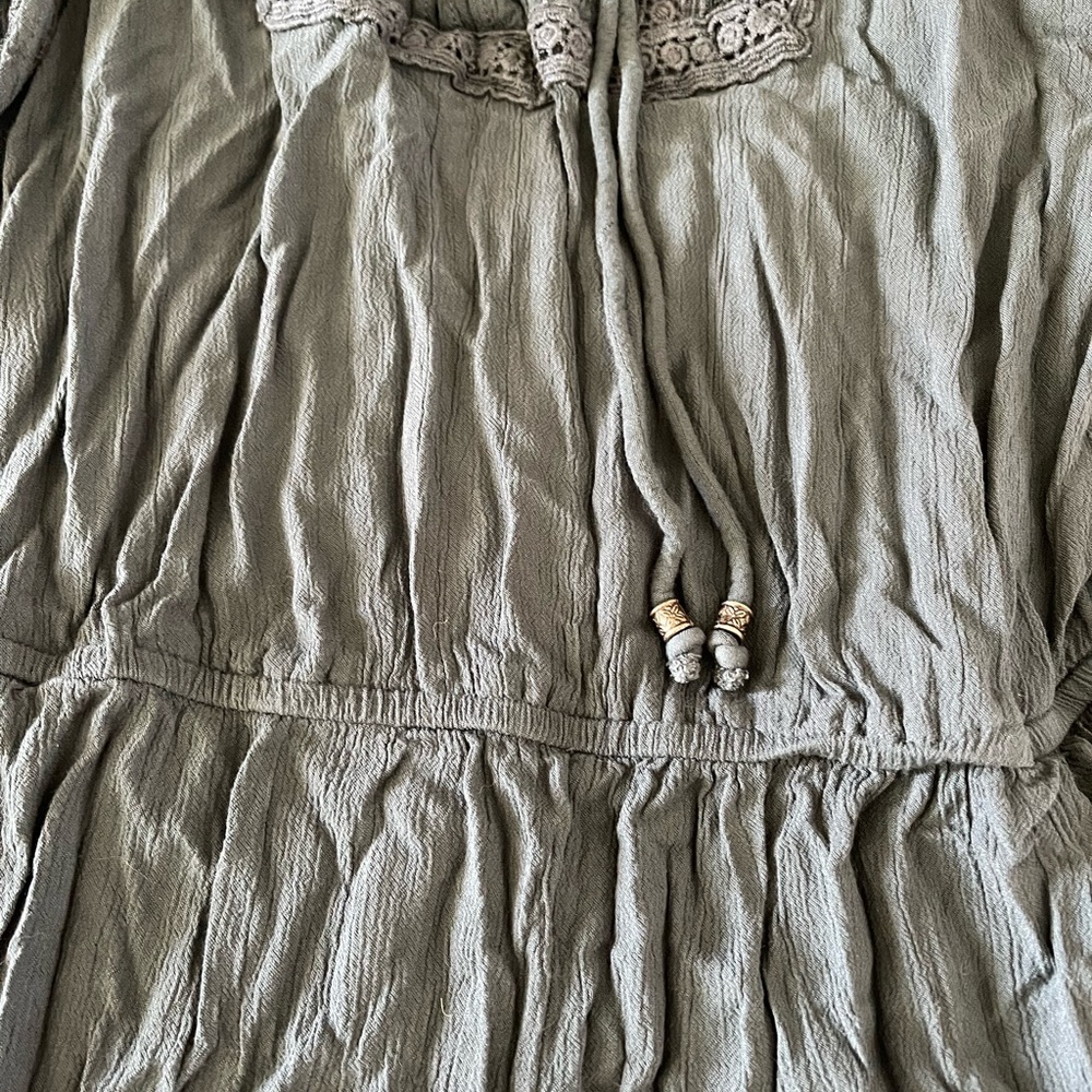 Romper - Picture 8 of 9